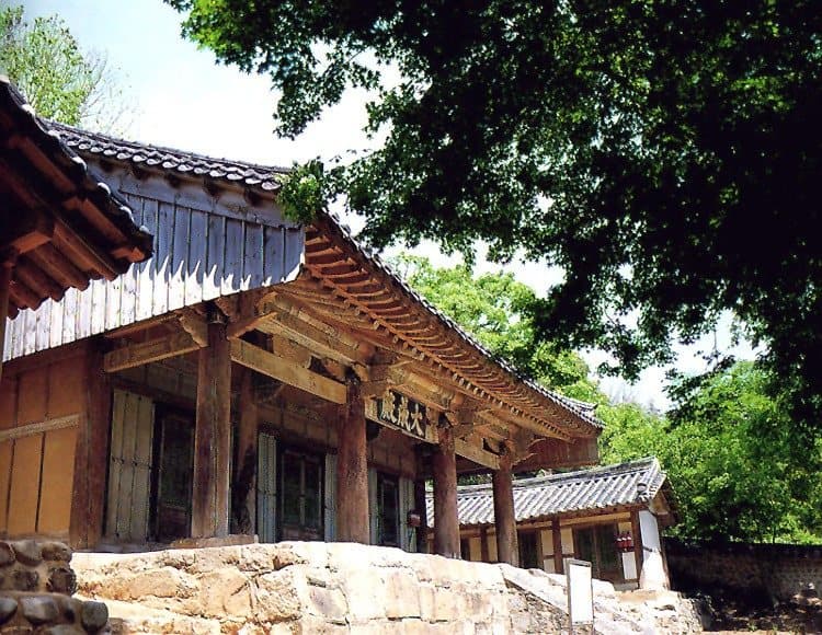 김제향교 — 김제향교(대성전)